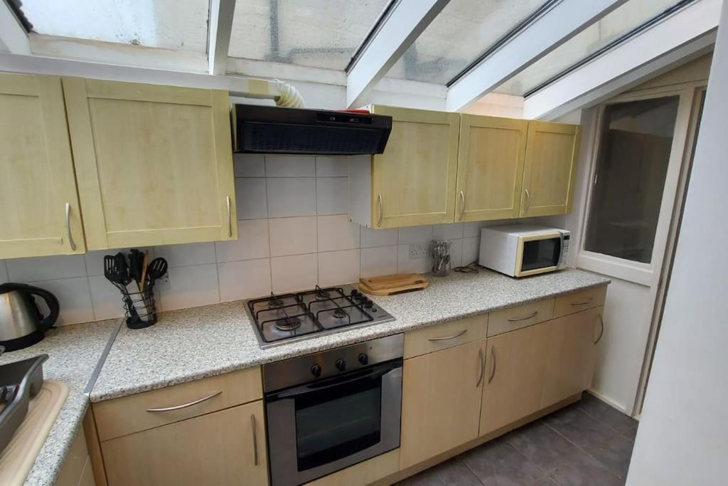 Private Guest Rooms In Tooting London Exteriör bild