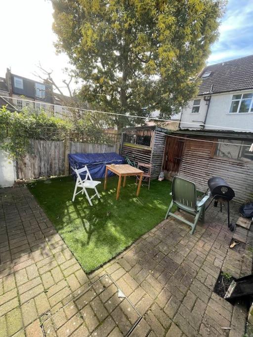 Private Guest Rooms In Tooting London Exteriör bild